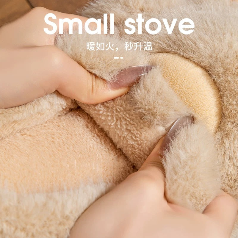 Cat Paw Plush Slippers - Cozy Cute Animal Claw House Shoes