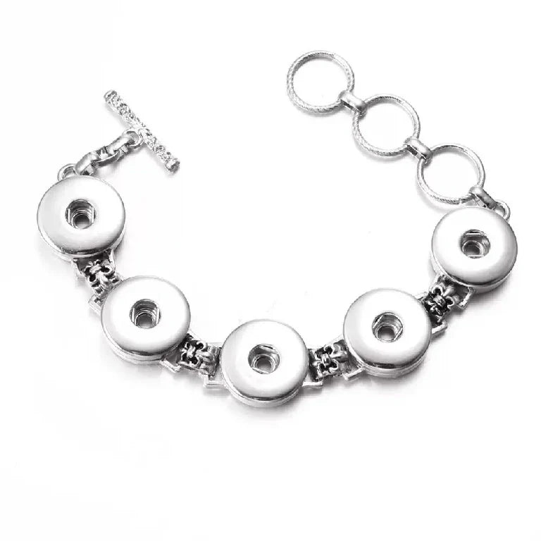 Customizable Pokéball Bracelet