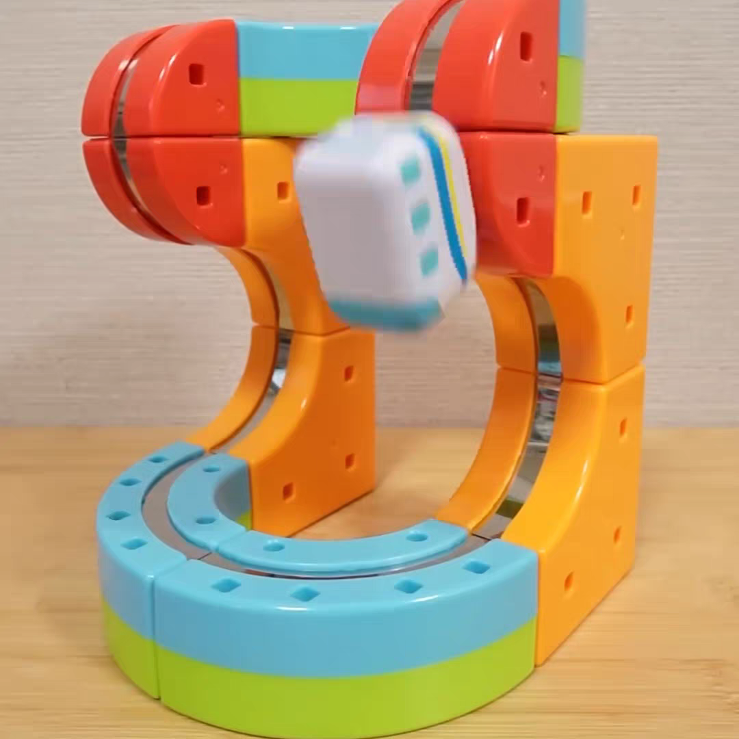 Magnetic Monorail car Set Rail Cube